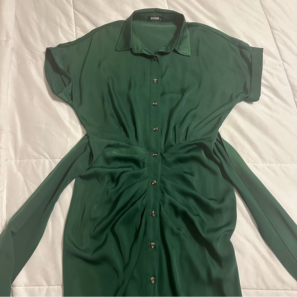 Classy Holiday Christmas Button Down Satin Ruched Shirt Maxi Dress Deep Green - Picture 5 of 6
